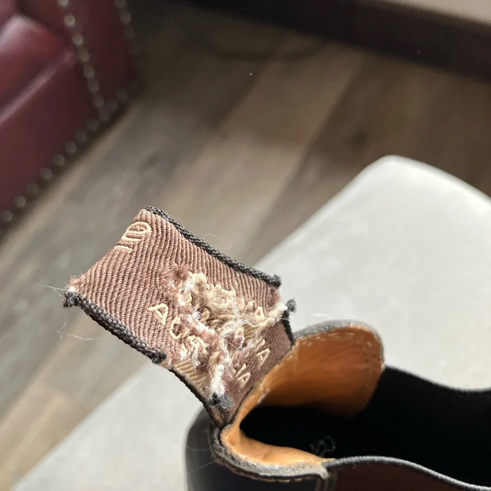 Women's Black Blundstone heels - Picture 4 of 4